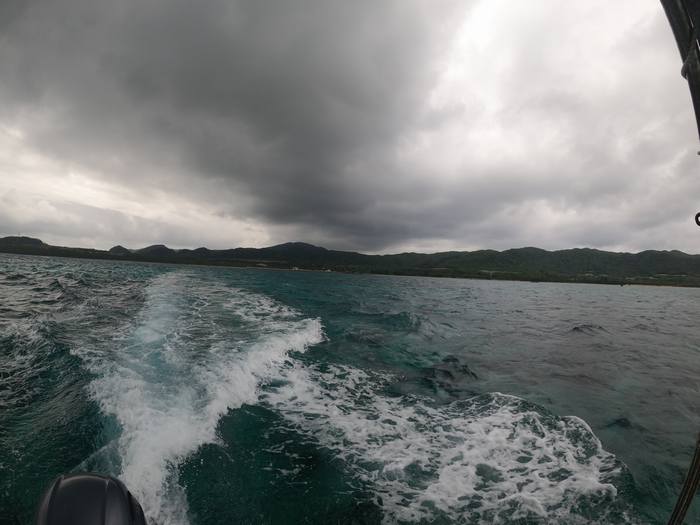 天気は曇りの石垣島